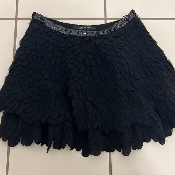 Black Skirt - Picture 3 of 4